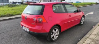 Volkswagen Golf 2.0tdi