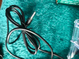 Altavoces SilverCrest negros con luces LED azules