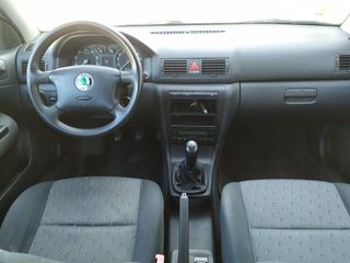 Skoda Octavia 1.6i 102cv