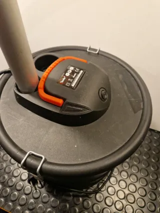 Aspirador de cenizas Tools BRICO 1200W averiada