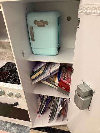 Cocinita de juguete grande con accesorios