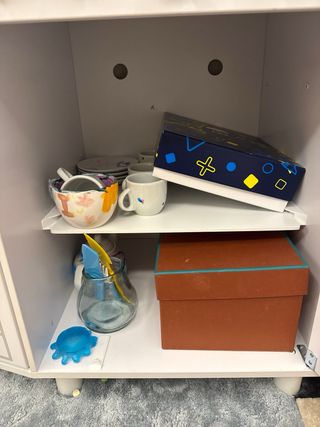 Cocinita de juguete grande con accesorios