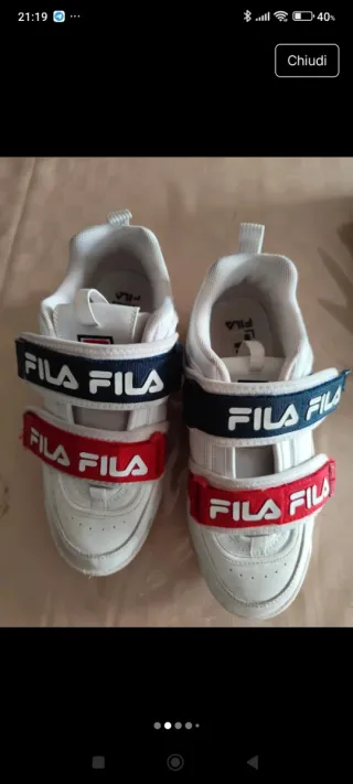 Scarpe da ginnastica Fila bianche e rosse