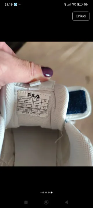 Scarpe da ginnastica Fila bianche e rosse