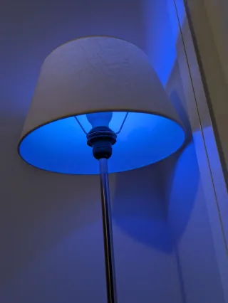 Lámpara de pie moderna