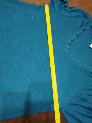 Camiseta manga larga Springfield, talla M