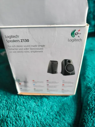 Altavoces Logitech Negros