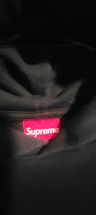 Sudadera Supreme Negra Logo Vintage