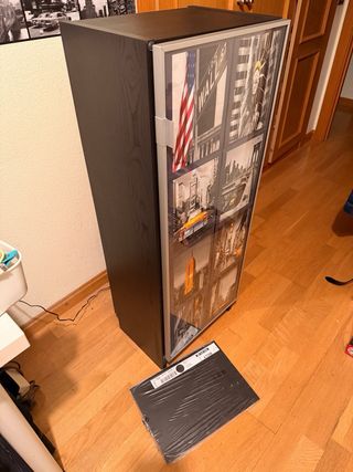 Estantería BILLY IKEA con puerta