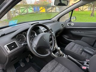 Peugeot 307HDI (COMO NUEVO)