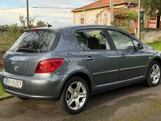 Peugeot 307HDI (COMO NUEVO)