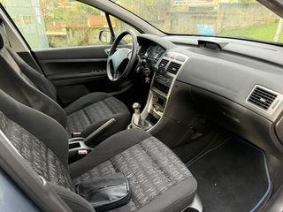 Peugeot 307HDI (COMO NUEVO)