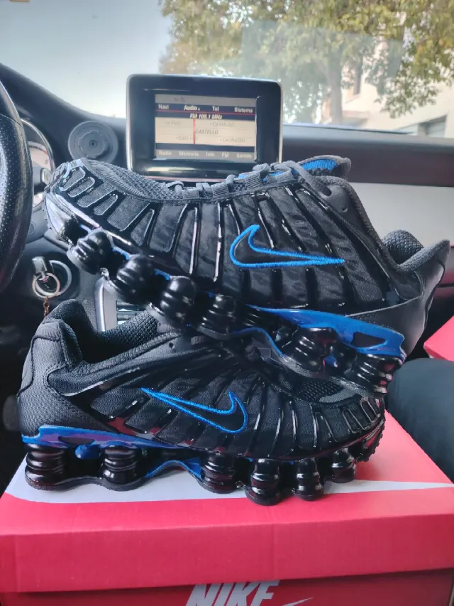 Nike Shox TL "Black & Blue" | Estética Urbana