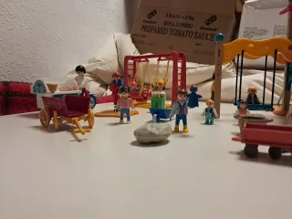 Playmobil Parque Infantil y Figuras