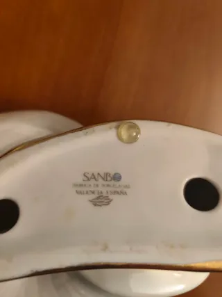 Hermoso caracol de porcelana    " 9 "