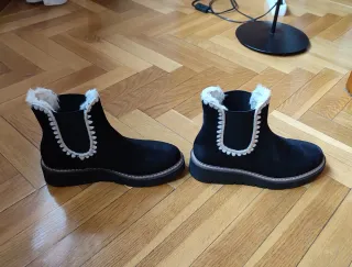 Botines negros para mujer. Talla 38.