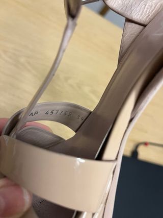 Sandalias Yves Saint Laurent 39