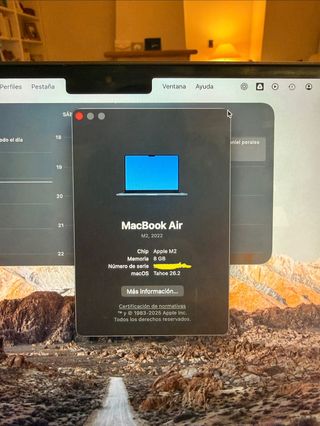 MacBook Air 13 M2 con golpe