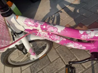 Bici bimba rosa con cestino