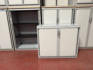 ARMARIOS METALICOS CON PUERTAS DE PVC. 85x100