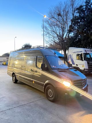 Furgoneta 7,5M disponible para cualquier cosa