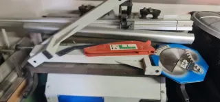 Escuadradora de corte madera marca Woodman