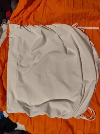 Falda blanca ibicenca