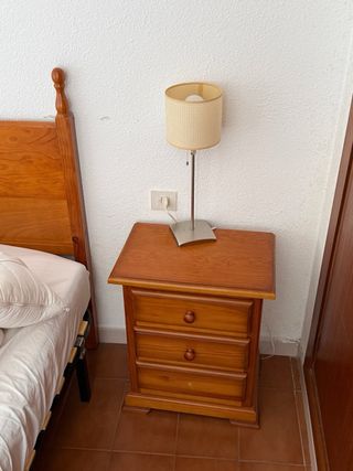Cama de matrimonio de madera