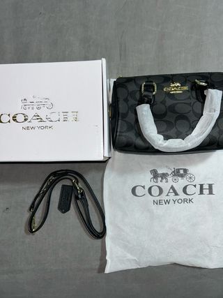 Bolso Coach Negro y Dorado