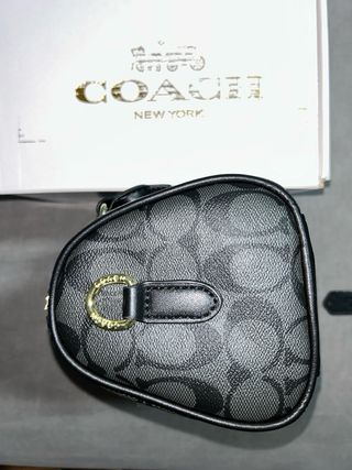 Bolso Coach Negro y Dorado