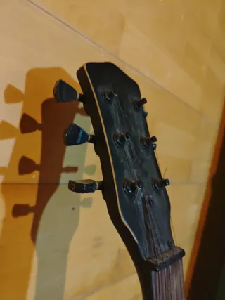 Guitarra Eléctrica Negra