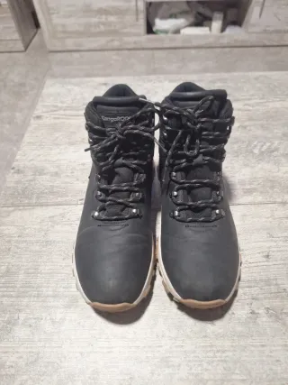 Botas de montaña negra kanga Roos