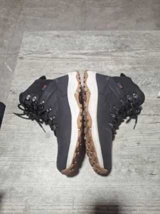 Botas de montaña negra kanga Roos