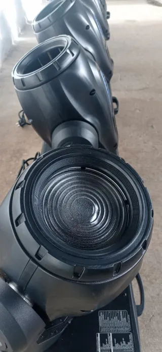 6 cabezas móviles 575w nuevas