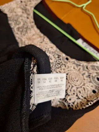 Top encaje dorado y negro