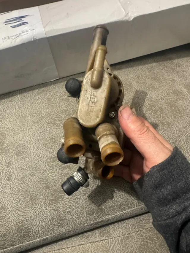 Válvula Calefacción Mercedes W124