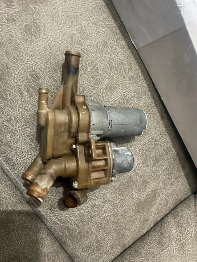 Válvula Calefacción Mercedes W124