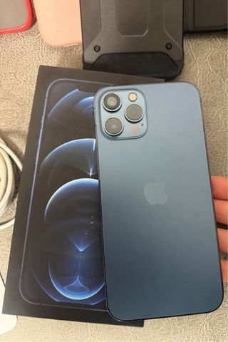 iPhone 12 Pro Max Azul