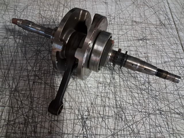 Cigüeñal Suzuki Burgman 125 2005