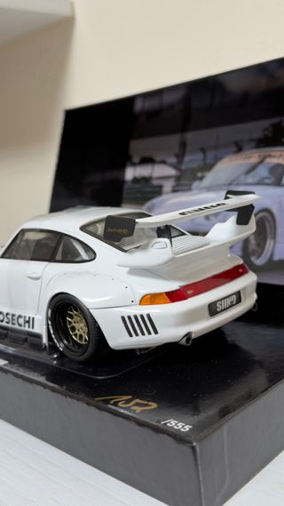 Porsche RWB 1/18 Firmado