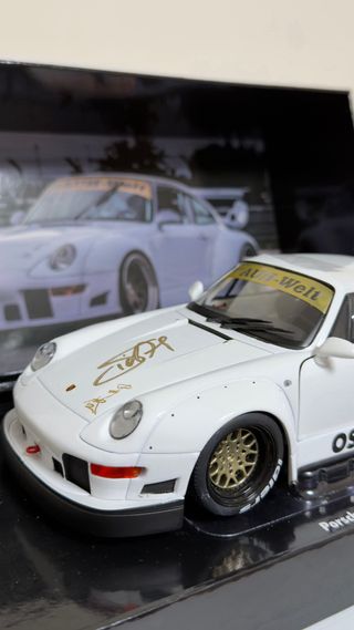 Porsche RWB 1/18 Firmado