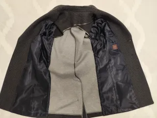 Cappotto uomo grigio e nero