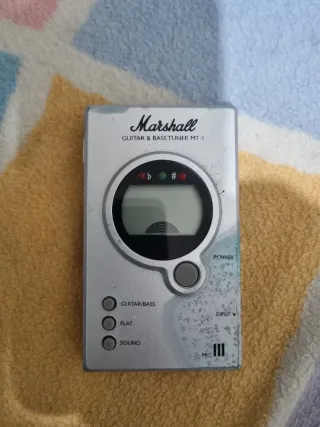 Afinador Marshall MT-1 Guitarra y Bajo