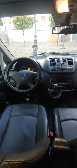 Mercedes-Benz Vito 2011