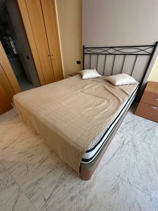 Canapé abatible 150cm con colchón y cabezal forja