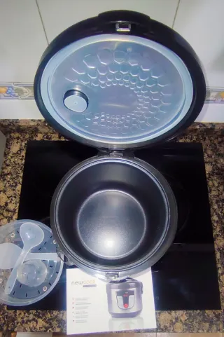 Robot de cocina Newcook SIN ESTRENAR