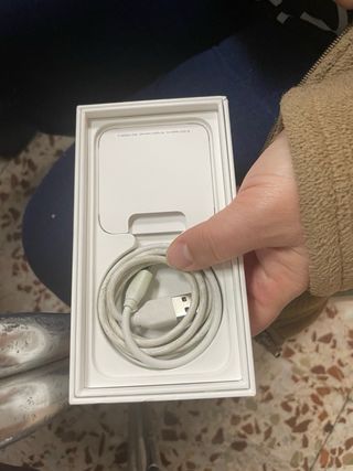 iPhone 13 mini - Salud de batería 75%