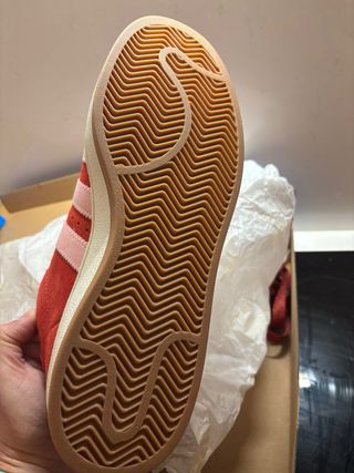 Adidas Campus 00s Rojas Especial enamorados 45 1/3