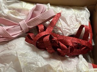 Adidas Campus 00s Rojas Especial enamorados 45 1/3