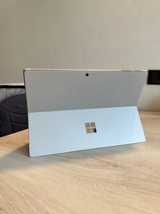 Surface Pro 5 i5 8GB RAM